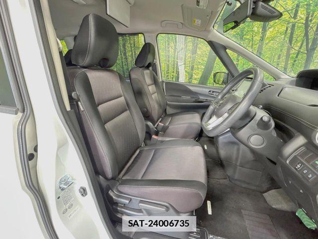 Nissan SERENA 2016-10 7879363-7
