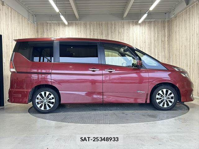 Nissan SERENA 2016-10 7879364-19