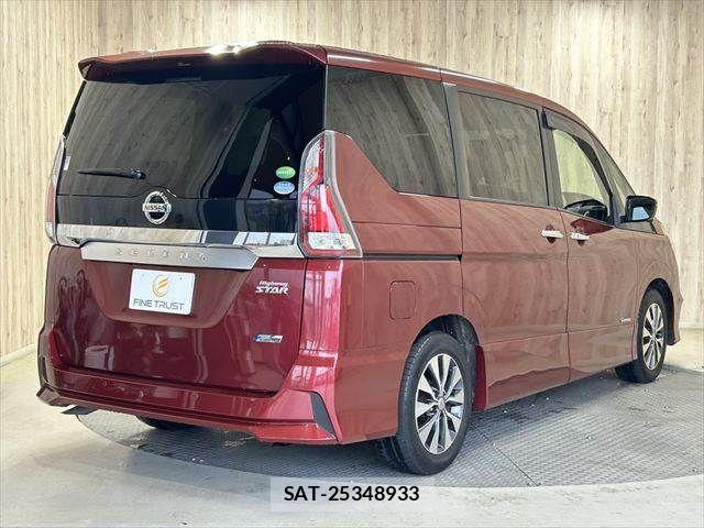 Nissan SERENA 2016-10 7879364-21