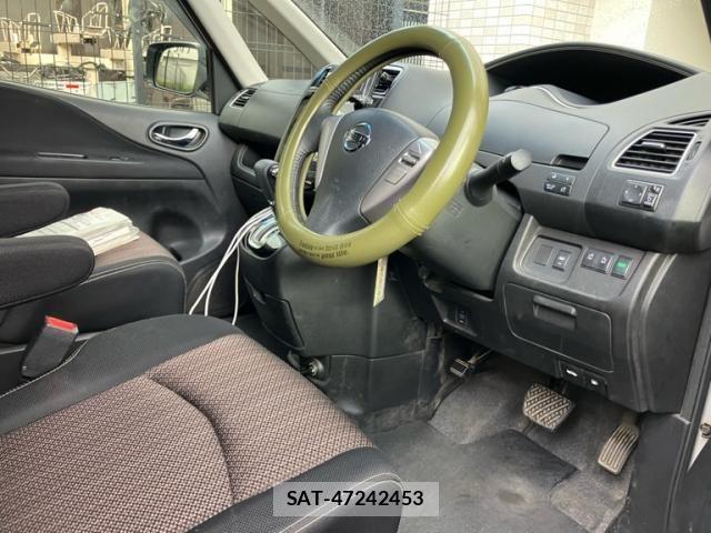 Nissan SERENA 2015-07 7879380-10