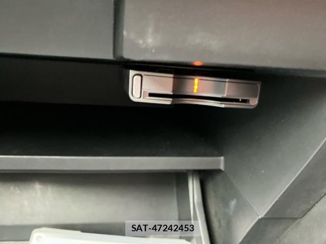 Nissan SERENA 2015-07 7879380-23