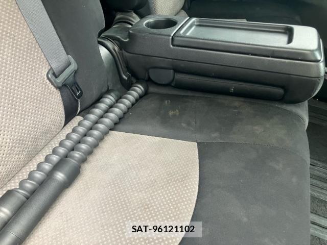 Nissan SERENA 2015-09 7879378-21