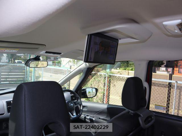 Nissan SERENA 2019-05 7879353-13