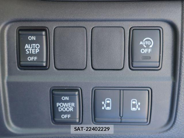 Nissan SERENA 2019-05 7879353-14