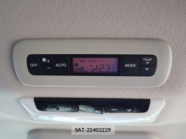 Nissan SERENA 2019-05 7879353-19