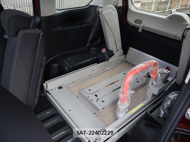 Nissan SERENA 2019-05 7879353-4