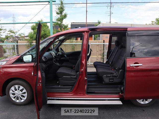 Nissan SERENA 2019-05 7879353-8