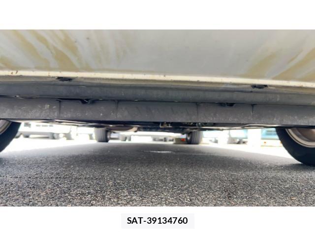 Nissan SERENA 2015-09 7879388-22