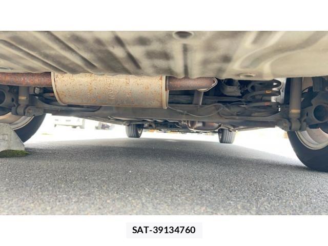 Nissan SERENA 2015-09 7879388-23