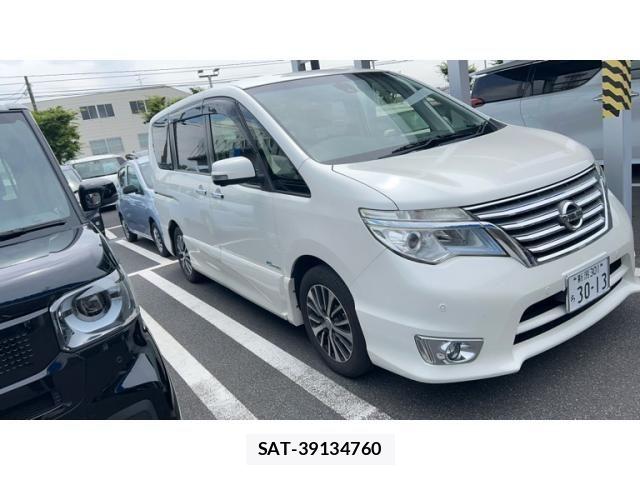 Nissan SERENA 2015-09 7879388-2