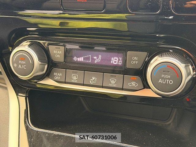 Nissan SERENA 2016-11 7879366-14