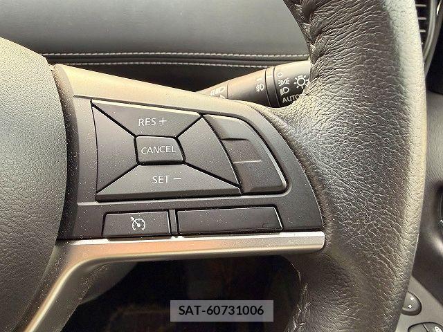 Nissan SERENA 2016-11 7879366-17