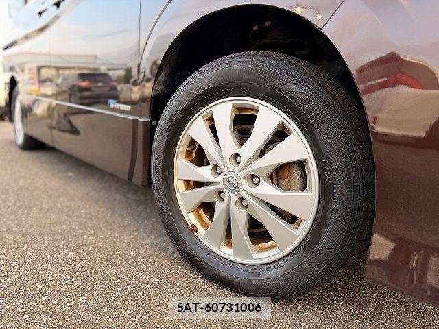 Nissan SERENA 2016-11 7879366-26