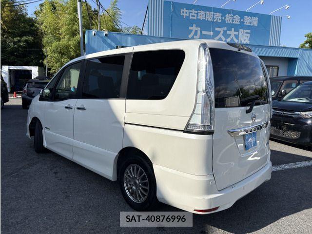 Nissan SERENA 2015-09 7879389-2