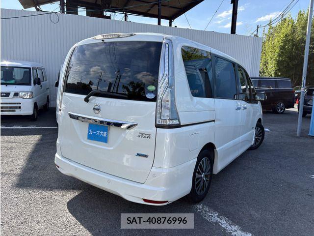 Nissan SERENA 2015-09 7879389-3