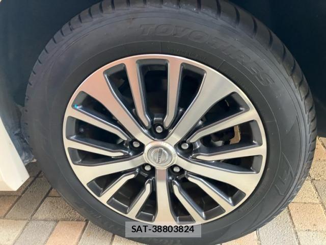 Nissan SERENA 2015-08 7879375-9