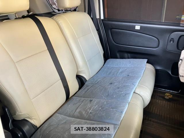 Nissan SERENA 2015-08 7879375-15