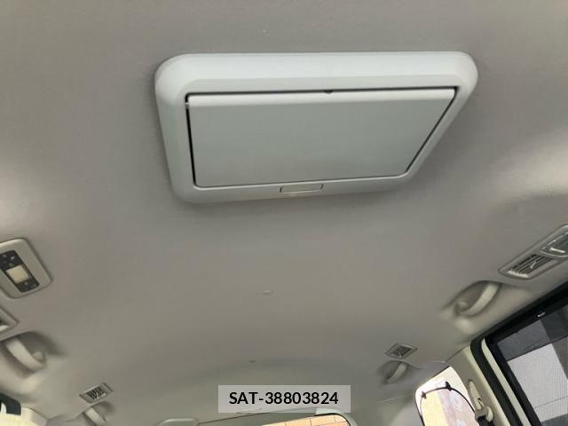 Nissan SERENA 2015-08 7879375-27