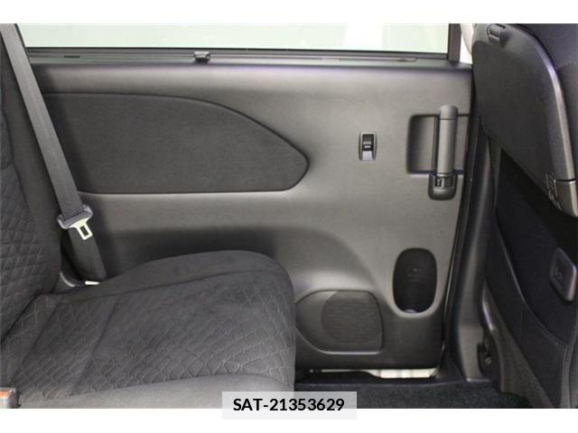 Nissan SERENA 2018-03 7903372-29