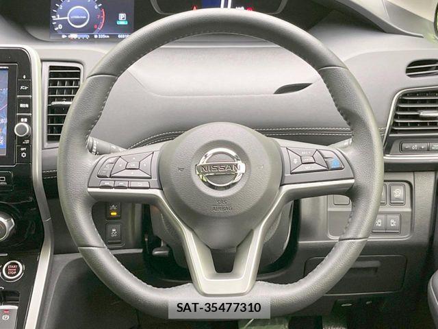 Nissan SERENA 2017-03 7963715-11