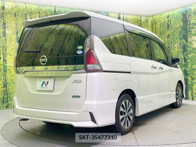 Nissan SERENA 2017-03 7963715-17