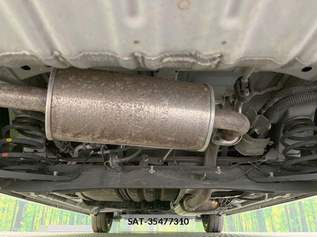 Nissan SERENA 2017-03 7963715-19