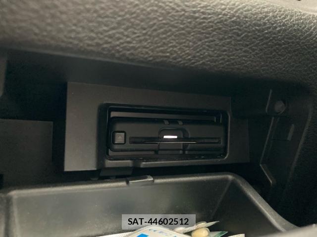 Nissan SERENA 2021-09 7963694-26