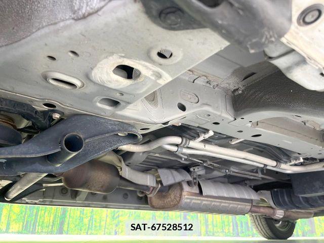 Nissan SERENA 2017-07 7963719-18