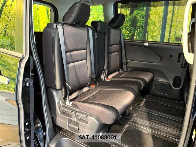 Nissan SERENA 2017-08 7963723-9