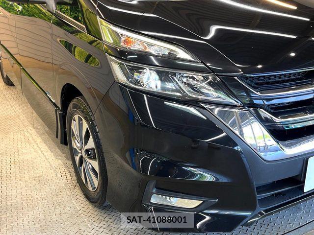 Nissan SERENA 2017-08 7963723-11