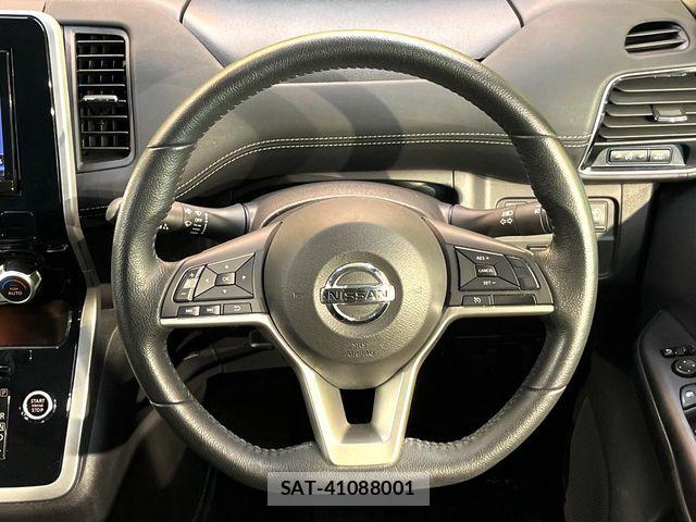 Nissan SERENA 2017-08 7963723-7