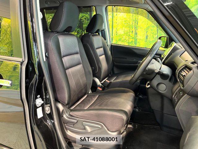 Nissan SERENA 2017-08 7963723-8