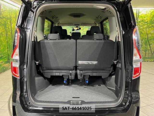 Nissan SERENA 2022-07 7963695-9