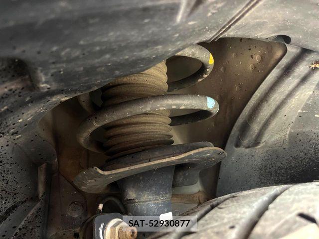 Nissan SERENA 2013-11 7963722-19