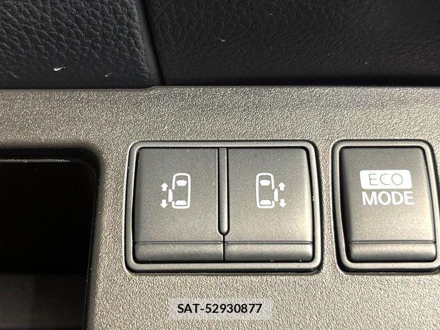 Nissan SERENA 2013-11 7963722-5