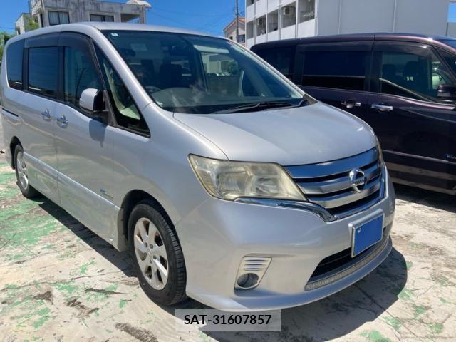 Nissan SERENA 2013-09 7963741-0