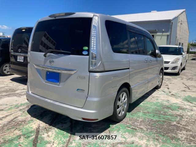 Nissan SERENA 2013-09 7963741-3