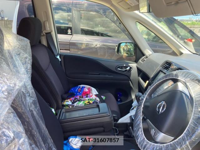 Nissan SERENA 2013-09 7963741-8