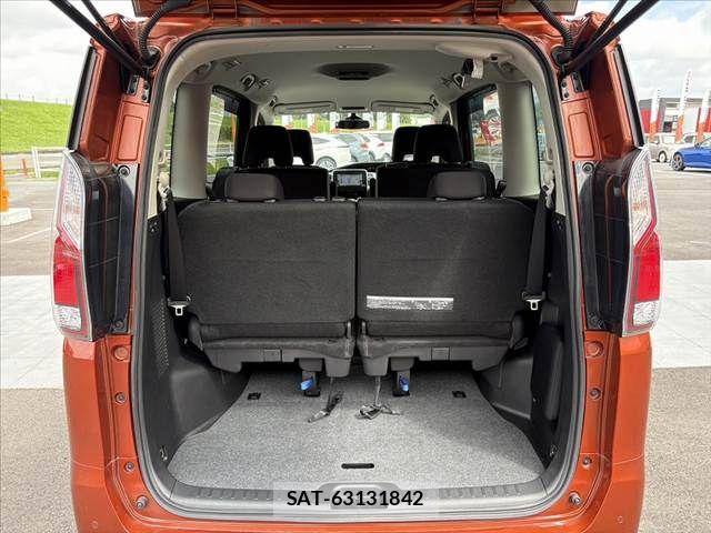 Nissan SERENA 2022-06 7963710-20