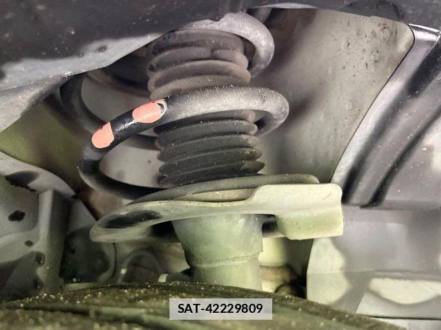 Nissan SERENA 2018-06 7963717-19