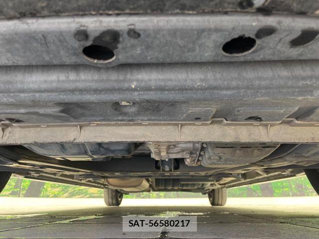 Nissan SERENA 2017-03 7980969-19