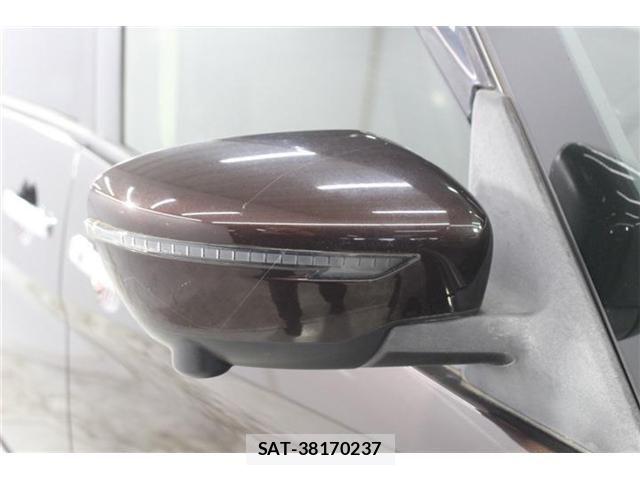Nissan SERENA 2016-10 7980972-9