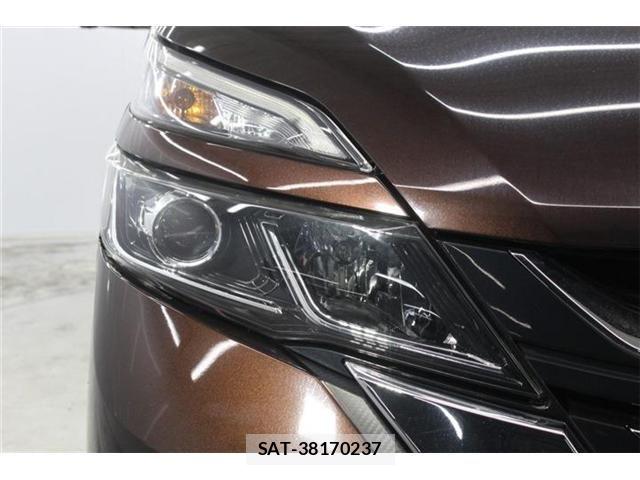 Nissan SERENA 2016-10 7980972-11