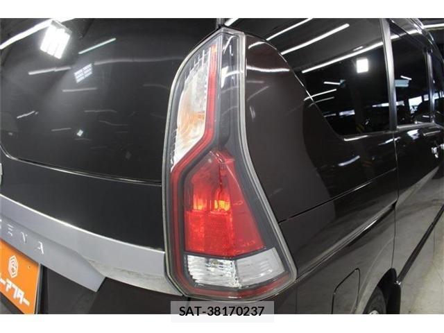 Nissan SERENA 2016-10 7980972-18