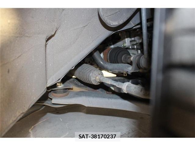 Nissan SERENA 2016-10 7980972-19