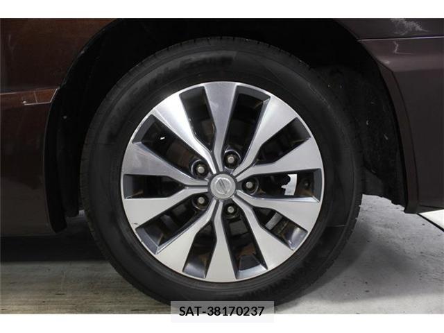 Nissan SERENA 2016-10 7980972-24