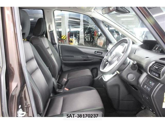 Nissan SERENA 2016-10 7980972-28