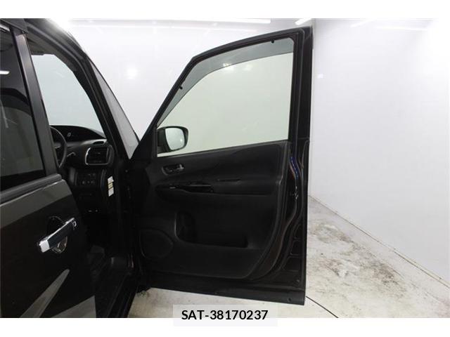 Nissan SERENA 2016-10 7980972-29