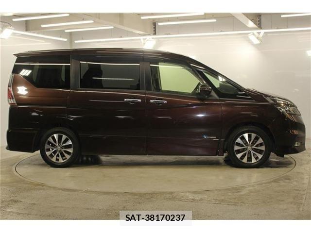 Nissan SERENA 2016-10 7980972-3