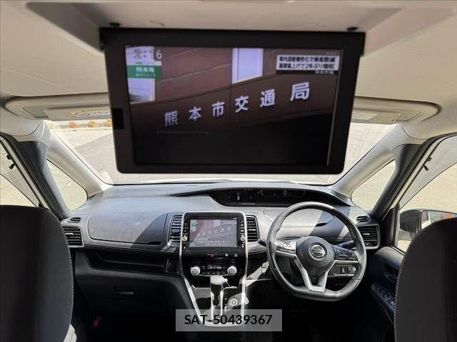 Nissan SERENA 2017-08 7980976-1
